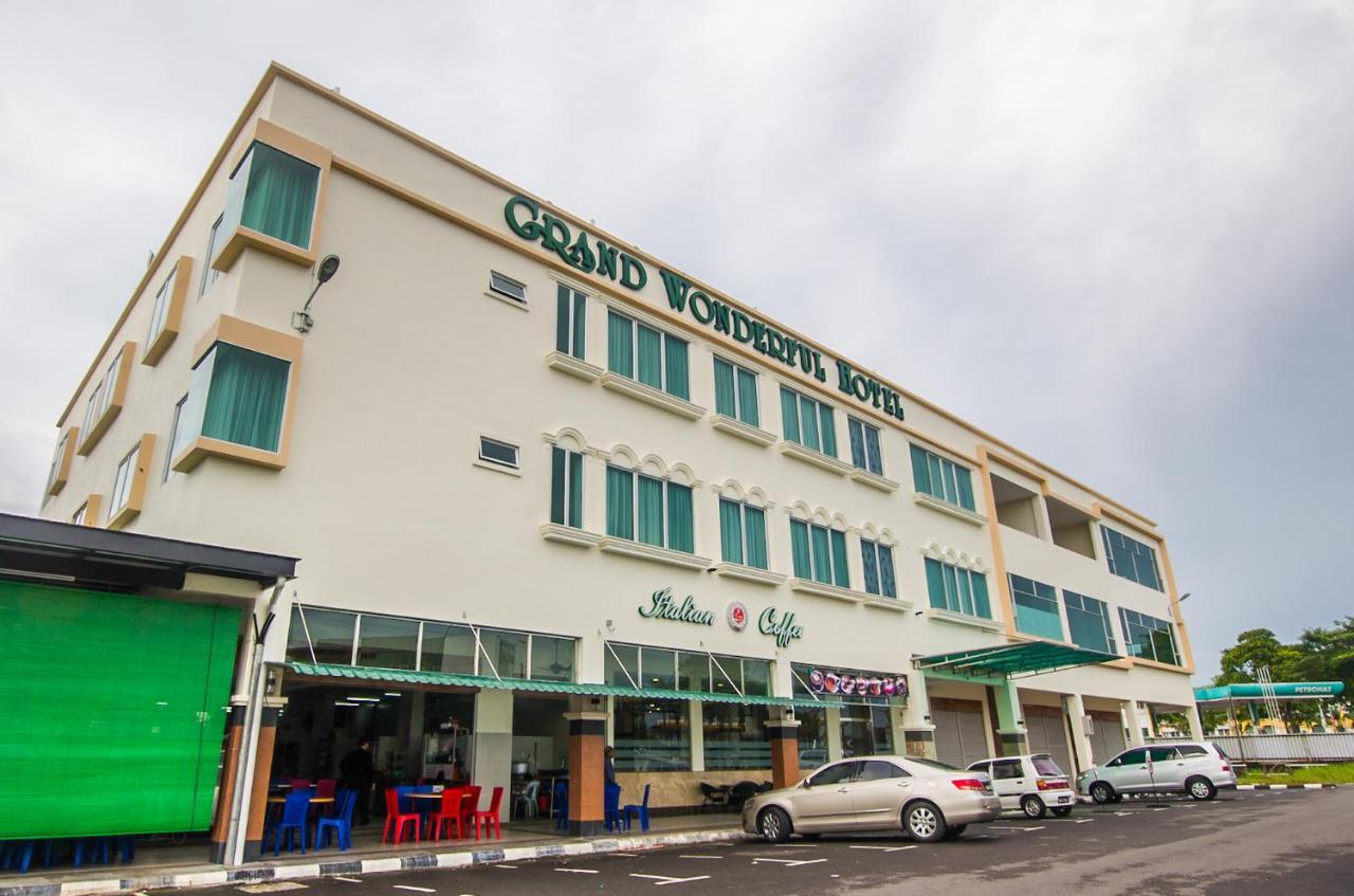 Grand Wonderful Hotel Sibu Exterior photo